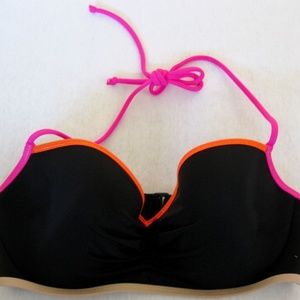 VS Strappy-Back Getaway Halter Top 32B Black